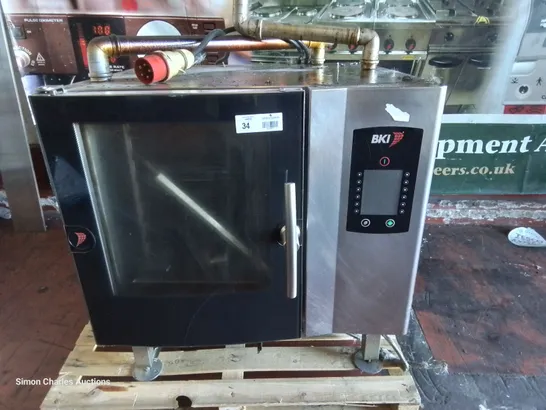 HOUNDE 7 TRAY COMBI OVEN Model CPE 1.06