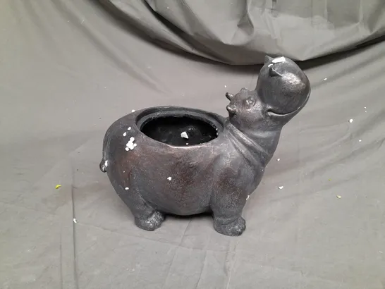 OUTLET MY GARDEN STORIES HIPPO PLANTER