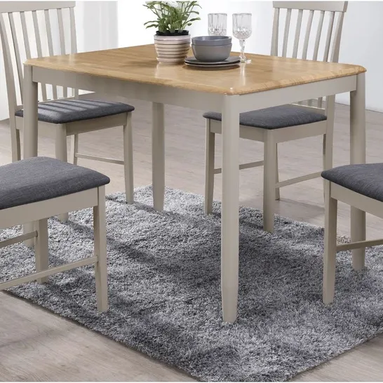 BOXED DEERFILED SOLID OAK DINING TABLE - LIGHT OAK/STONE GREY (1 BOX)