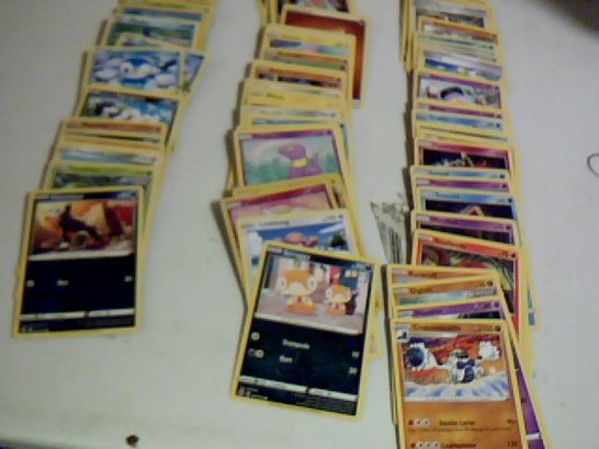 ASSORTMENT OF APPROX 120 POKEMON CARDS