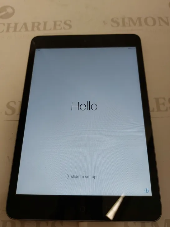 APPLE IPAD MINI 4 (MODEL A1538)