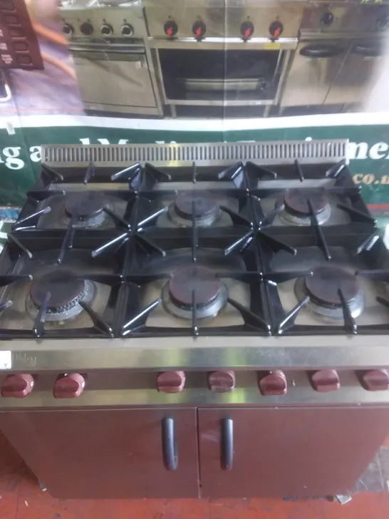 FALCON 6 BURNER DOMINATOR PLUS OVEN RANGE G3101