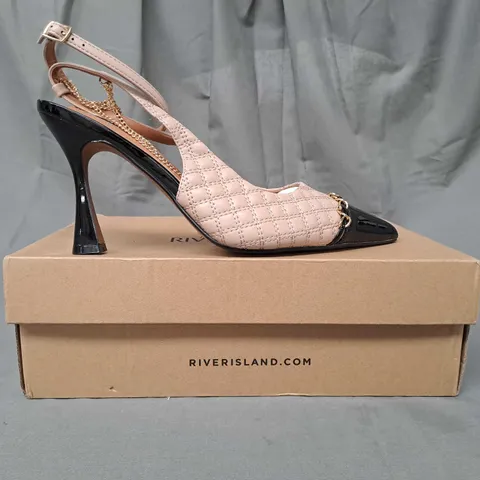 BOXED PAIR OF RIVER ISLAND POINTED TOE HEELED SHOES IN BEIGE/BLACK UK SIZE 7