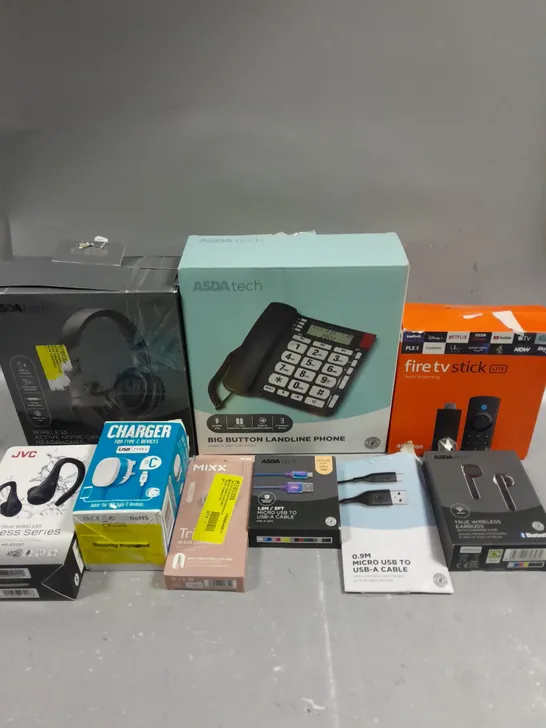 APPROXIMATELY 40 ASSORTED ELECTRICAL PRODUCTS TO INCLUDE BIG BUTTON TELEPHONE, FIRETV STICK, WIRELESS EARPHONES ETC 