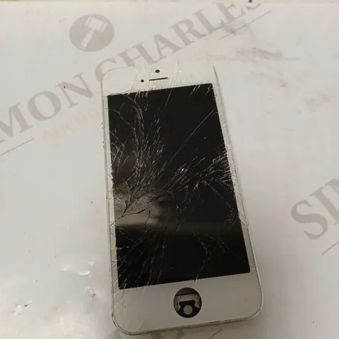 APPLE IPHONE 5S (A1457)