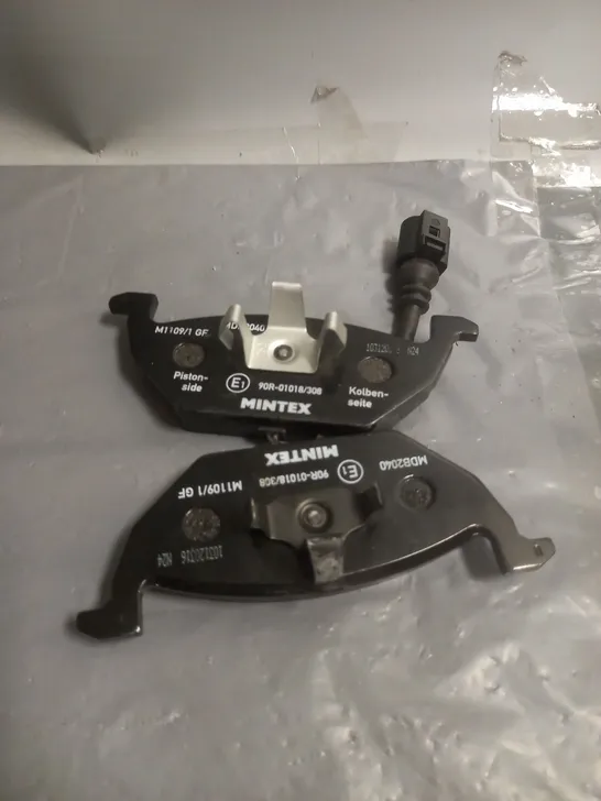 SET OF 2 MINTEX MDB2040 DISC BRAKES 