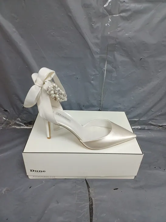 BOXED PAIR OF WOMENS DUNE LONDON CHURCH BRIDAL HIGH HEEL SHOES SIZE 5