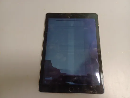 APPLE IPAD AIR 2 MODEL A1566