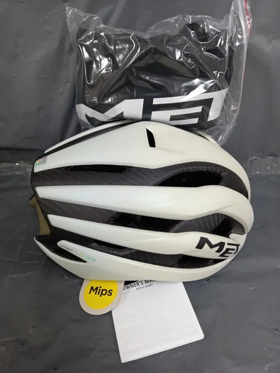 TRENTA 3K CARBON HELMET (MET) SIZE L 58/61CM