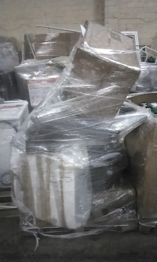 PALLET OF ASSORTED ITEMS INCLUDING 