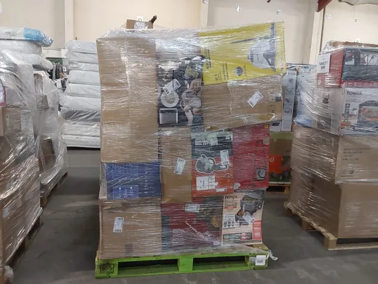 PALLET OF APPROXIMATELY 30 UNPROCESSED RAW RETURN HOUSEHOLD AND ELECTRICAL GOODS TO INCLUDE;