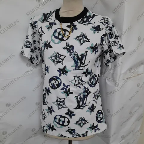 LOUIS VUITTON TSHIRT IN WHITE AND BLUE SIZE M