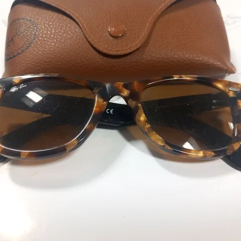 RAY BAN RB 2140 SUNGLASSES