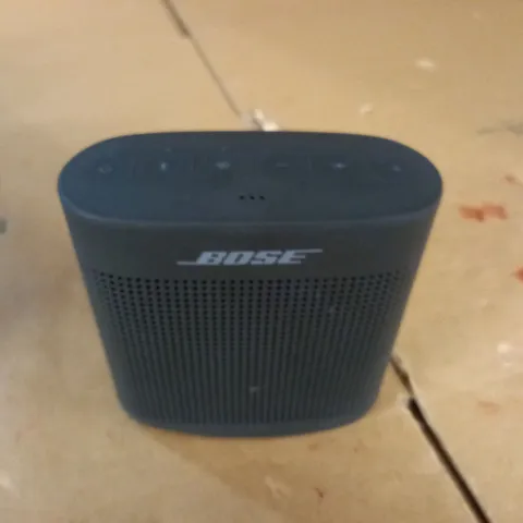 UNBOXED BOSE SOUNDLINK COLOR 2 SPEAKER