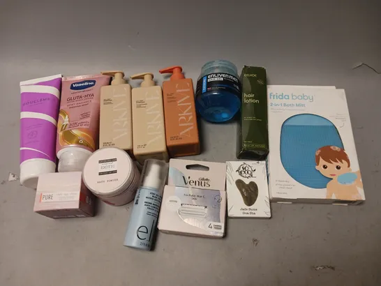 BOX OF APPROXIMATELY 20 COSMETIC ITEMS TO INCLUDE - GUA SHA, HAIR LOTION, AND ARKIVE SHAMPOO ETC. 