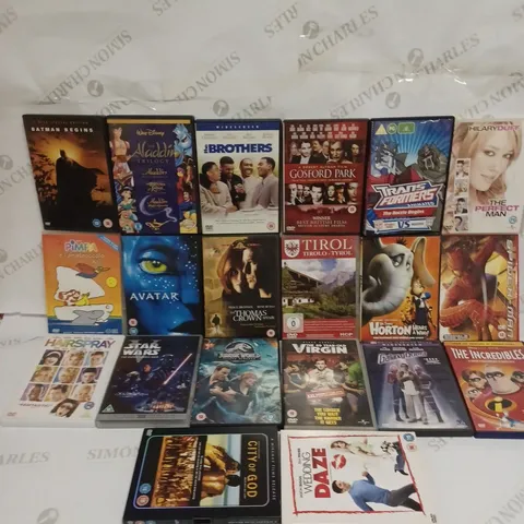 LOT TO CONTAIN 20 X ASSORTED FILMS & DVD'S, INCLUDES SPIDERMAN, AVATAR, BATMAN, STAR WARS ETC 