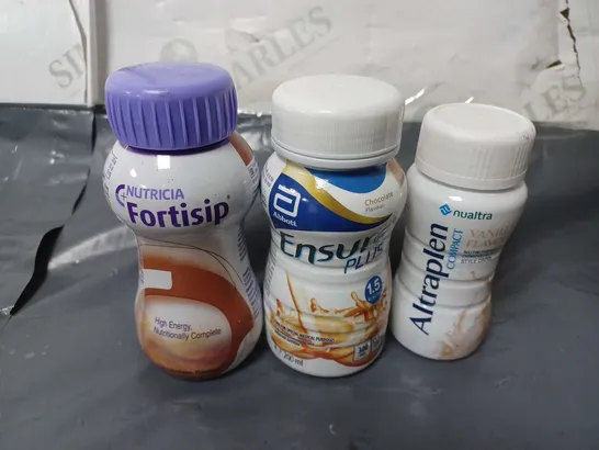 APPROXIMATELY 15 ASSORTED HEALTH DRINKS TO INCLUDE NUTRICIA FORTSIP (200ml), ABBOTT ENSURE PLUS (200ml), NUALTRA ALTRAPLEN COMPACT (125ml), ETC - COLLECTION ONLY 