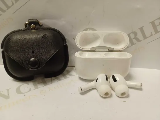 APPLE AIRPODS PRO (A2190) WITH BLACK CASE