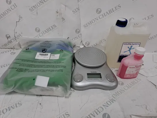 LARGE BOX OF ASSORTED HOUSEHOLD ITEMS TOO INCLUDE CLEANING PRODUCTS , SCALES AND BAGS 