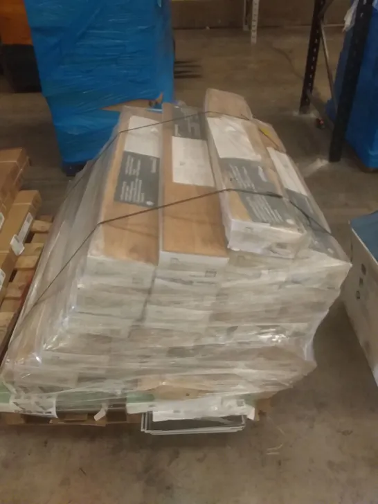 PALLET OF SOLID NATURAL HARDWOOD OAK WOOD FLOORING 