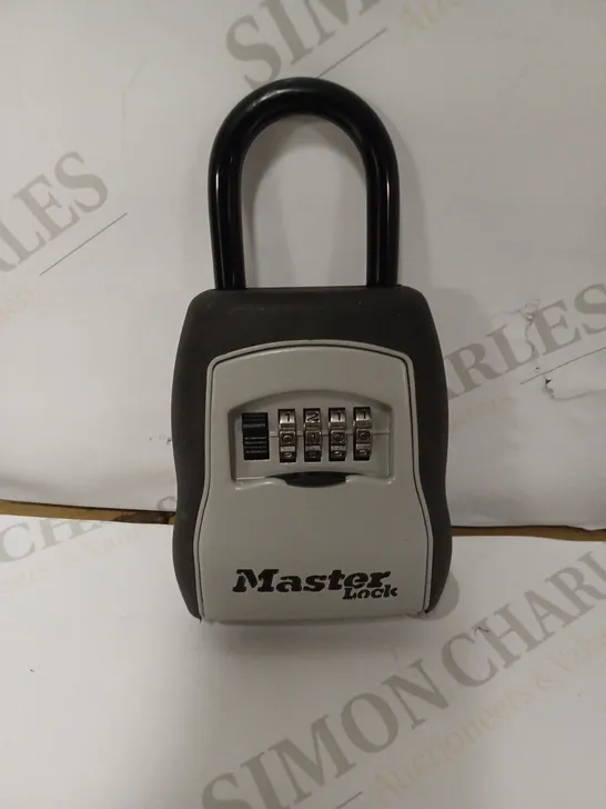 MASTERLOCK COMBINATION KEY SAFE 