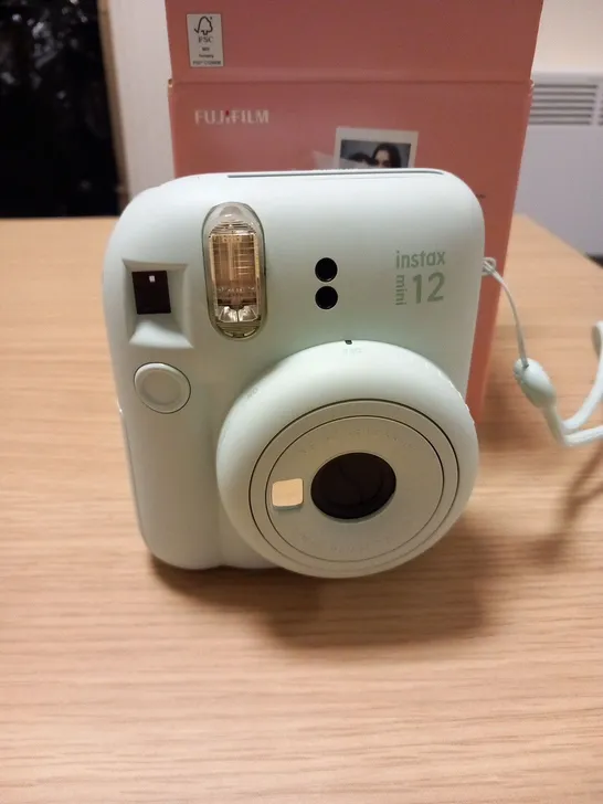 BOXED FUJIFILM INSTAX MINI 12 INSTANT CAMERA