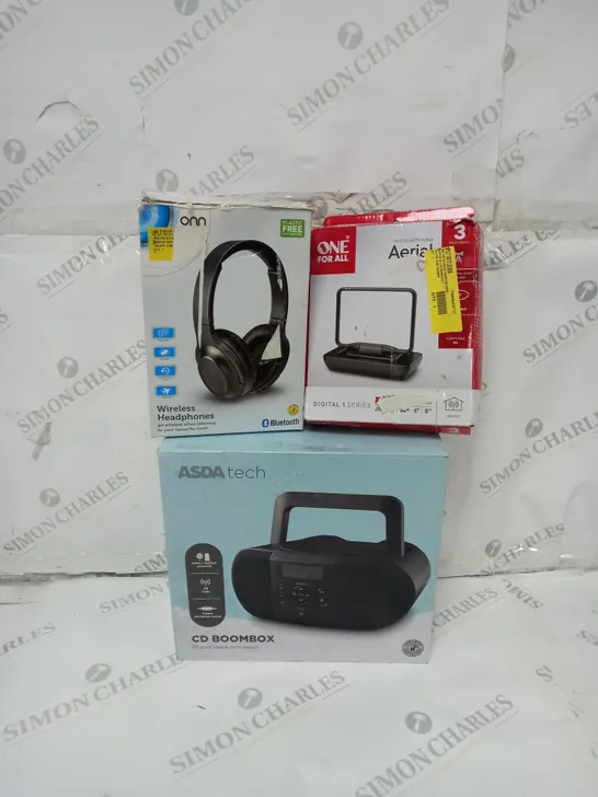 APPROXIMATELY 20 ASSORTED ITEMS TO INCLUDE CD BOOMBOX, WIRELESS HEADPHONES, HDTV INDOOR AERIAL ETC. 