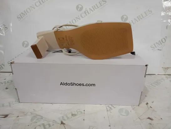 BOXED PAIR OF ALDO LOW HEELED OPEN TOE SANDALS IN BEIGE UK SIZE 5