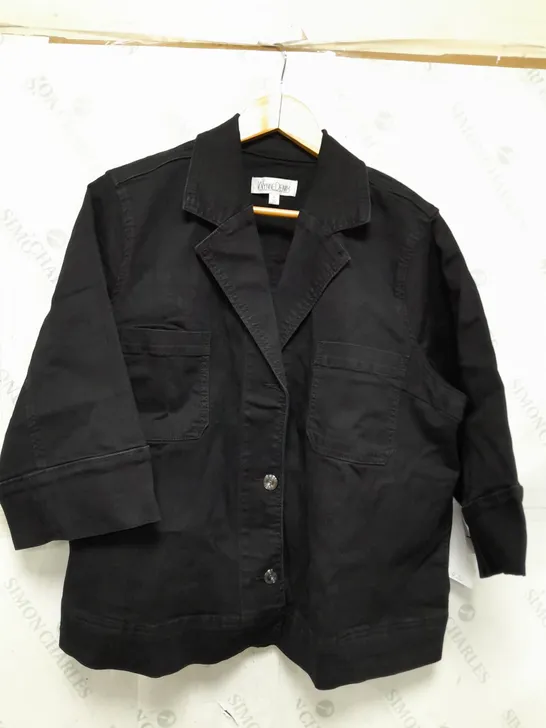 MARLA WYNNE DENIM PLEAT BACK JACKET IN SATURATED BLACK - XL