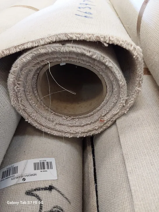 ROLL OF QUALITY ELITE MALHAM CARPET APPROXIMATELY 5M × 2.08M