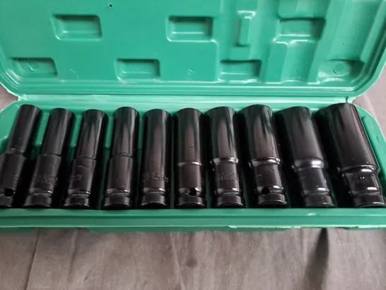 10PC SOCKET SET 