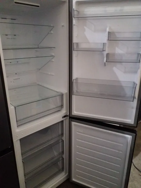 HOOVER 50/50 FRIDGE FREEZER HOCE3T618FBK GRAPHITE GREY - UNPROCESSED RAW RETURN