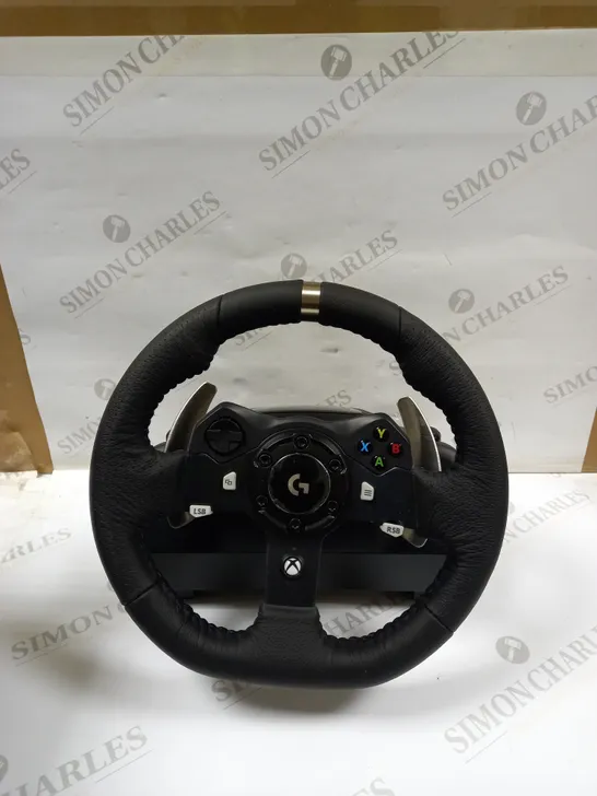 LOGITECH G920 DRIVING FORCE RACING WHEEL (XBOX/PC)