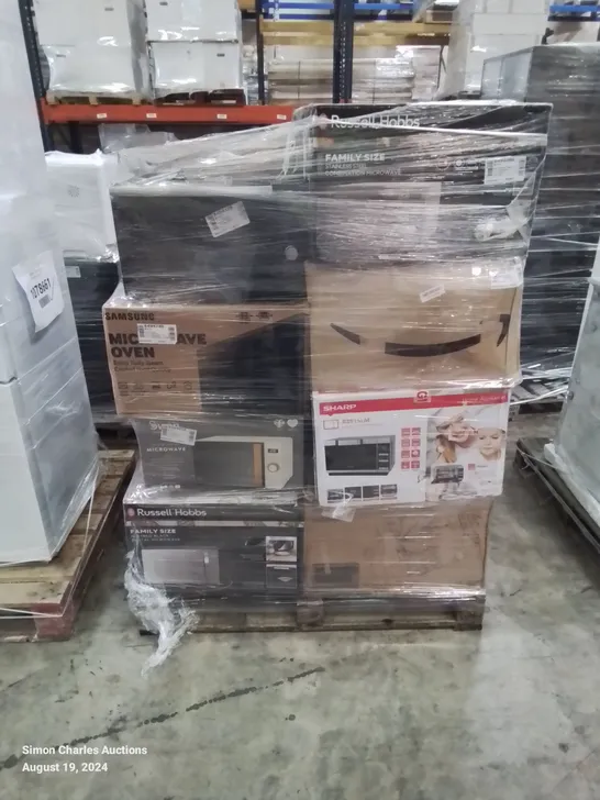 PALLET OF APPROXIMATELY 16 UNPROCESSED RAW RETURN HOUSEHOLD AND ELECTRICAL GOODS TO INCLUDE;