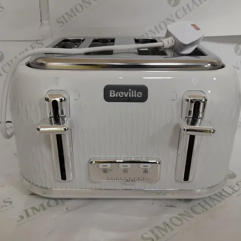 BOXED BREVILLE 4 SLICE TOASTER 