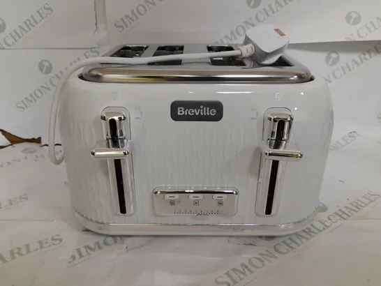 BOXED BREVILLE 4 SLICE TOASTER 