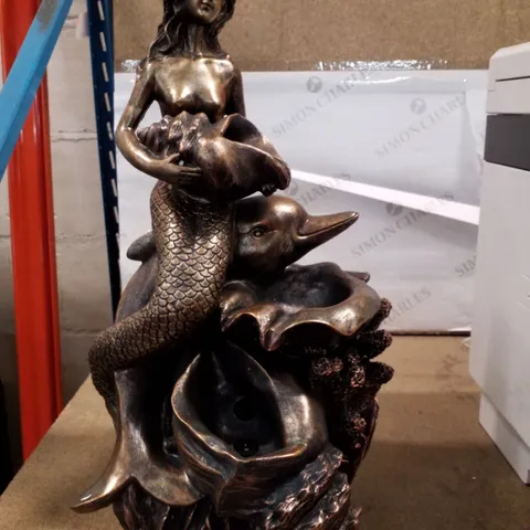 BOXED LED MERMAID FOUNTAIN 