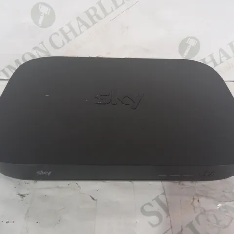 SKY ER115 WIRELESS ROUTER Q HUB