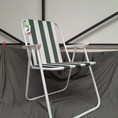 UNIBOS CONTRACT CHAIR IN GREEN/WHITE 