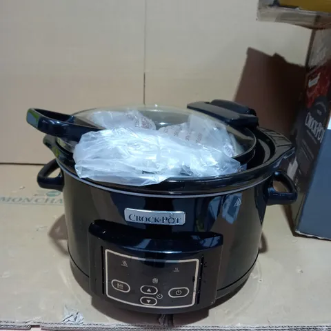 CROCK POT SLOW COOKER 