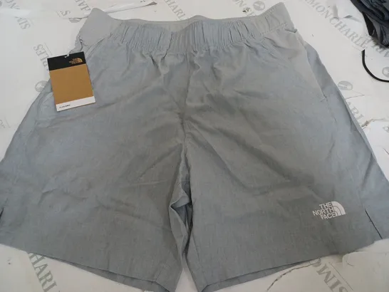 NORTH FACE FLASHDRY SHORTS - M