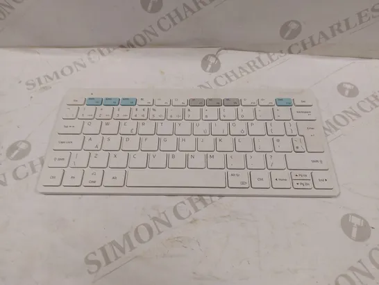 SAMSUNG SMART WIRELESS KEYBOARD TRIO 500