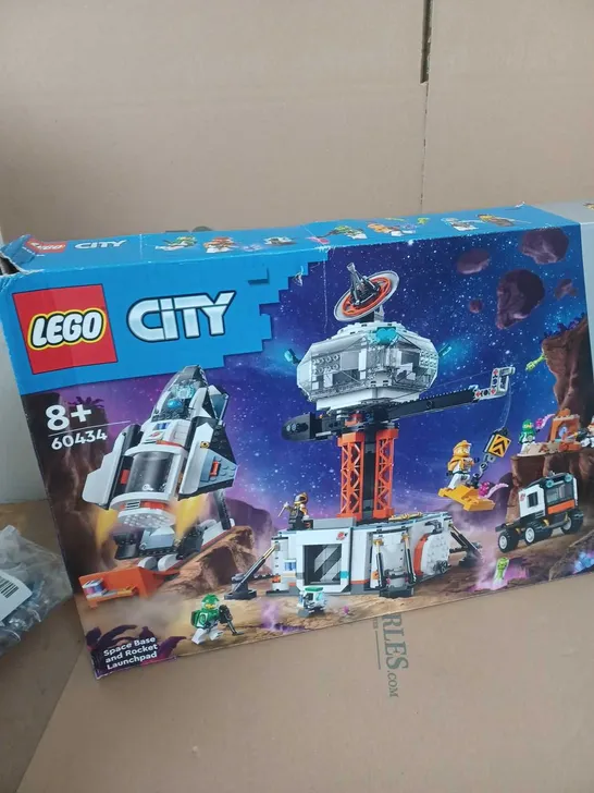 LEGO CITY SPACE BASE AND ROCKET LAUNCHPAD TOY PLAYSET 60434