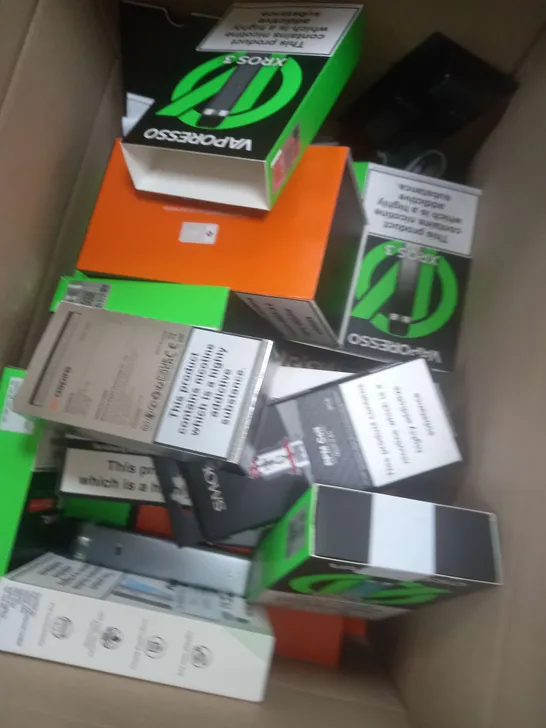 BOX OF APPROXIMATELY 20 ASSORTED E-CIGARATTES TO INCLUDE VAPORESSO, INNOKIN, ASPIRE ETC