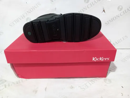 BOXED PAIR OF KICKERS LACE UP SHOES IN BLACK UK SIZE 3