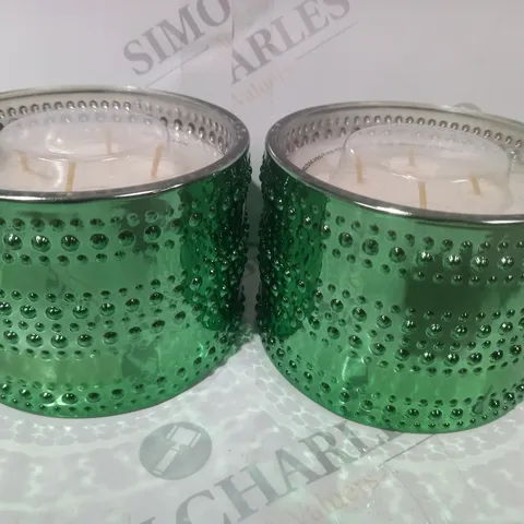 BOXED HOMEWORX BY SLATKIN & CO SET OF 2 VANILLA PINE SCENTED CANDLES