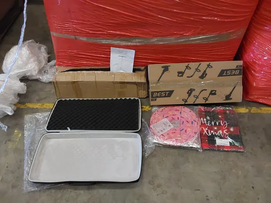 PALLET OF ASSORTED ITEMS INCLUDING: ELECTRIC LAWN MOWER, CLOTHES DRYING RACK, PROTECTIVE CARRY CASE, CHRISTMAS AND BIRTHDAY PARTY DECORATIONS 