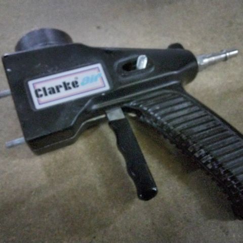 CLARKE AIR TEXTURE GUN C5G8