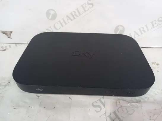 SKY EM150 Q MINI BOX