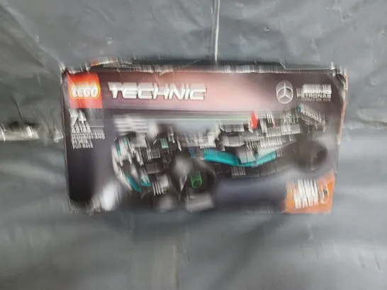 LEGO TECHNIC MERCEDES-AMG F1 W14 E PERFORMANCE PULL-BACK RRP £20.99